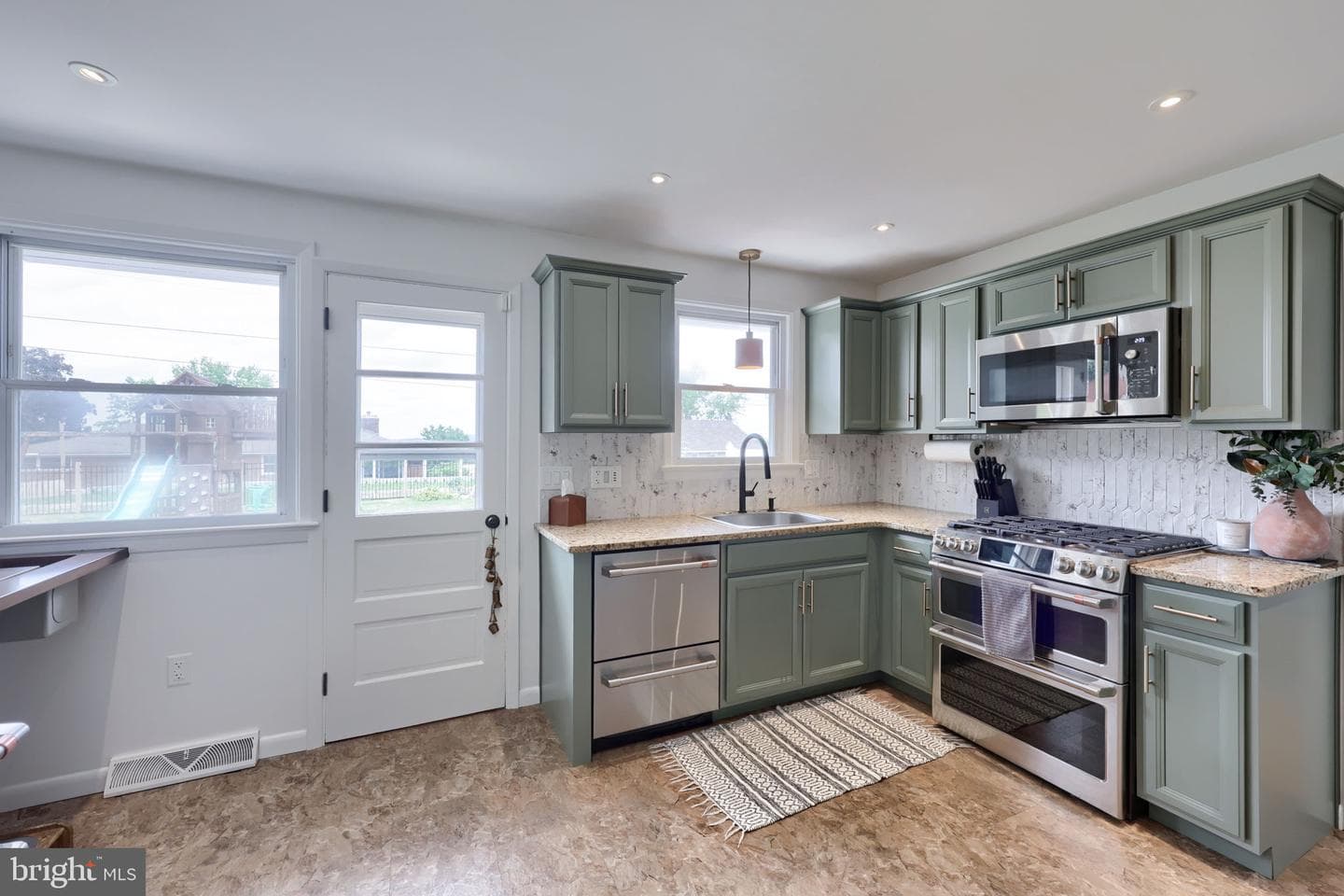 1731 Randolph Drive photo 19