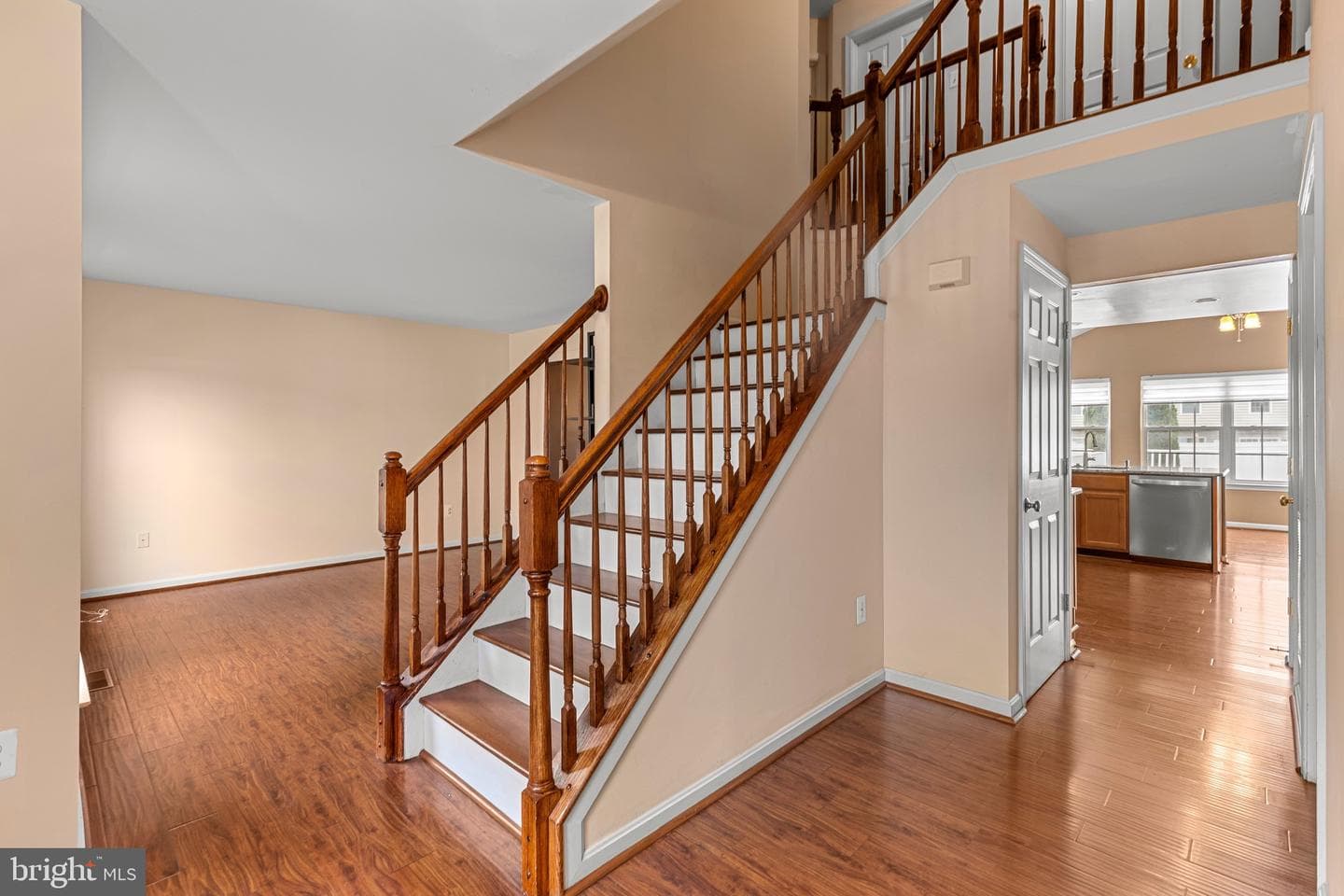 155 Hunter Creek Drive photo 8