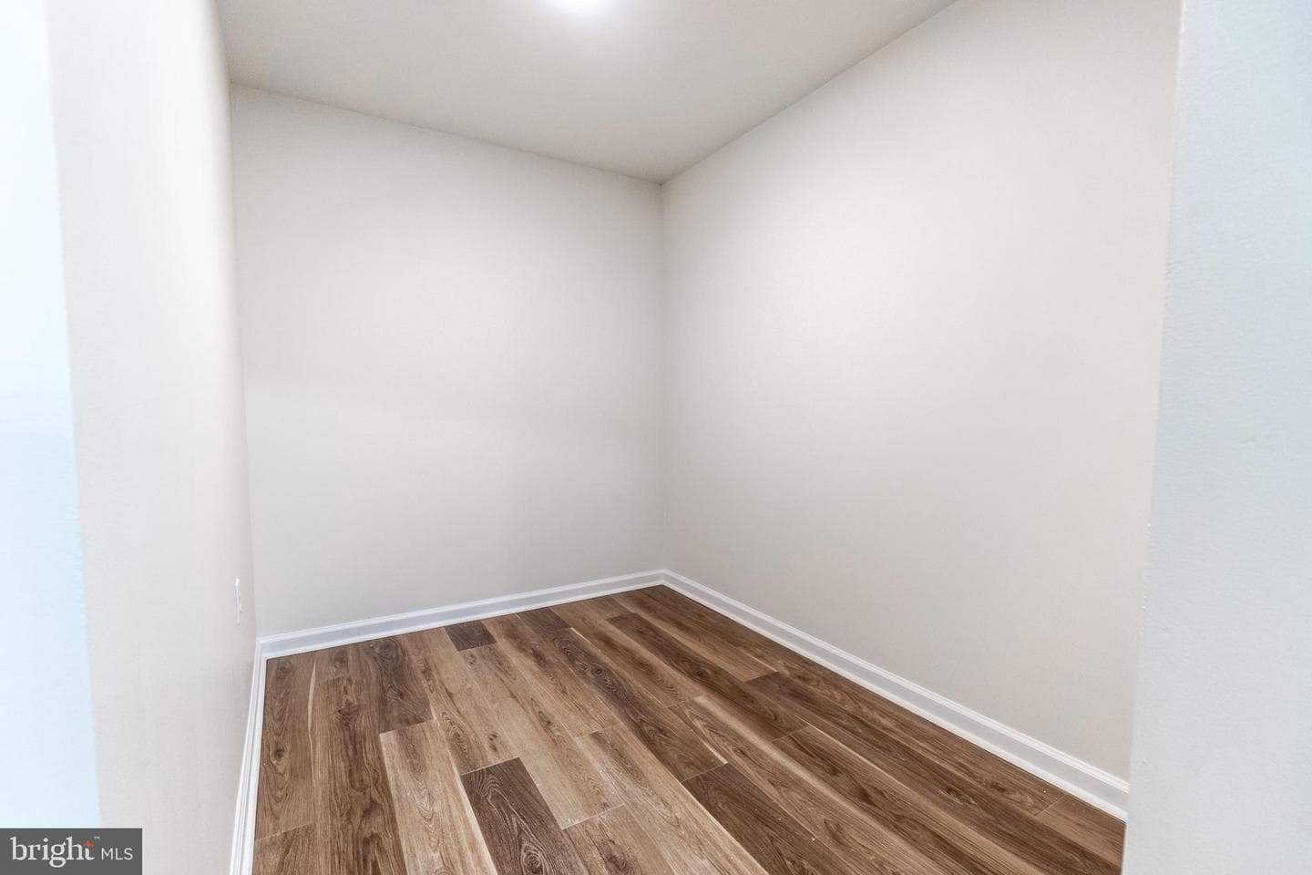 575 Grant Drive photo 23
