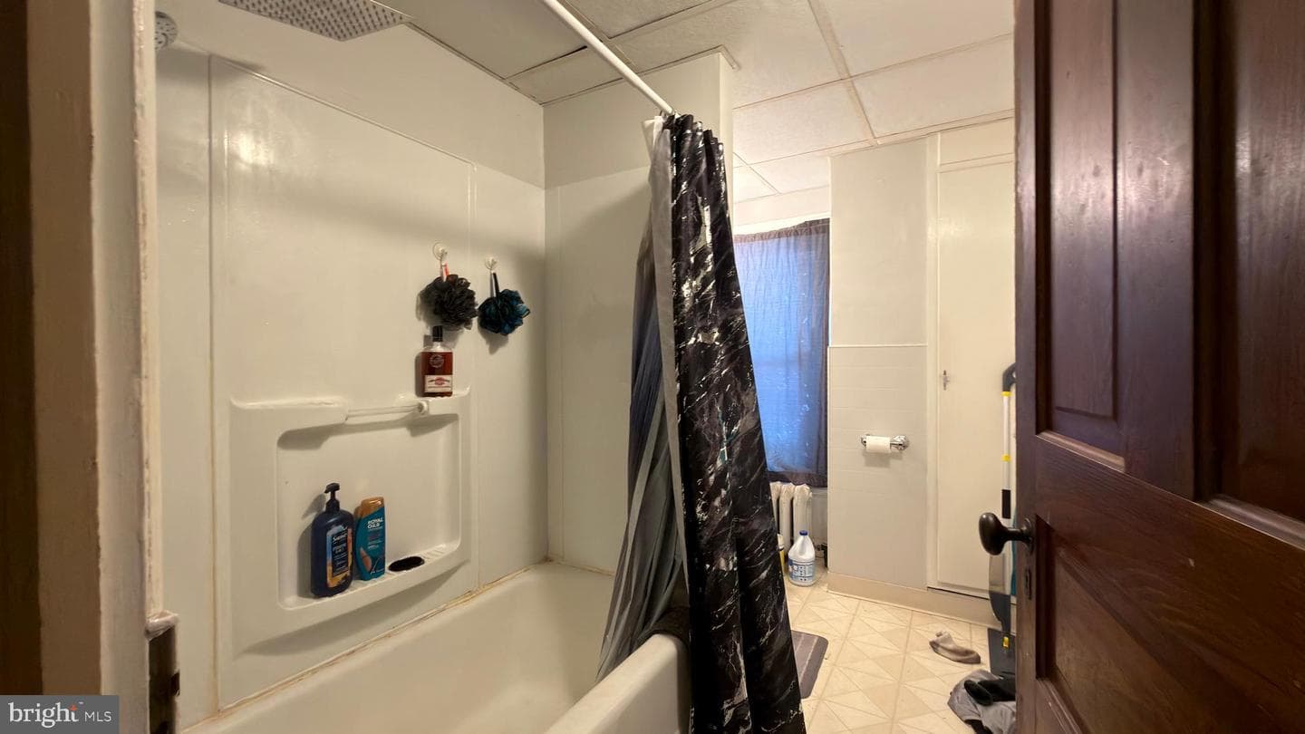 515 W Broadway photo 12