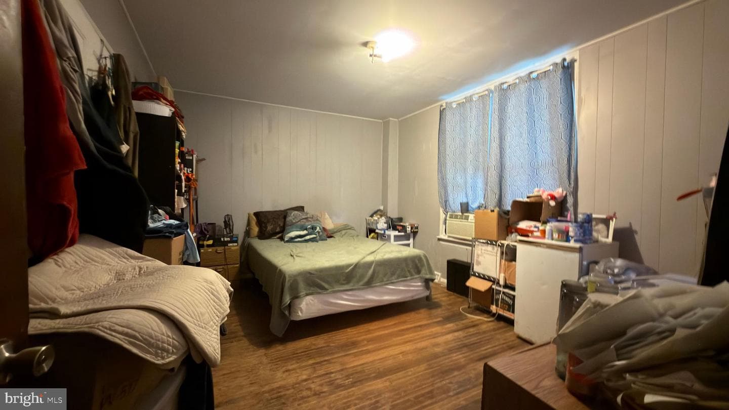 515 W Broadway photo 27