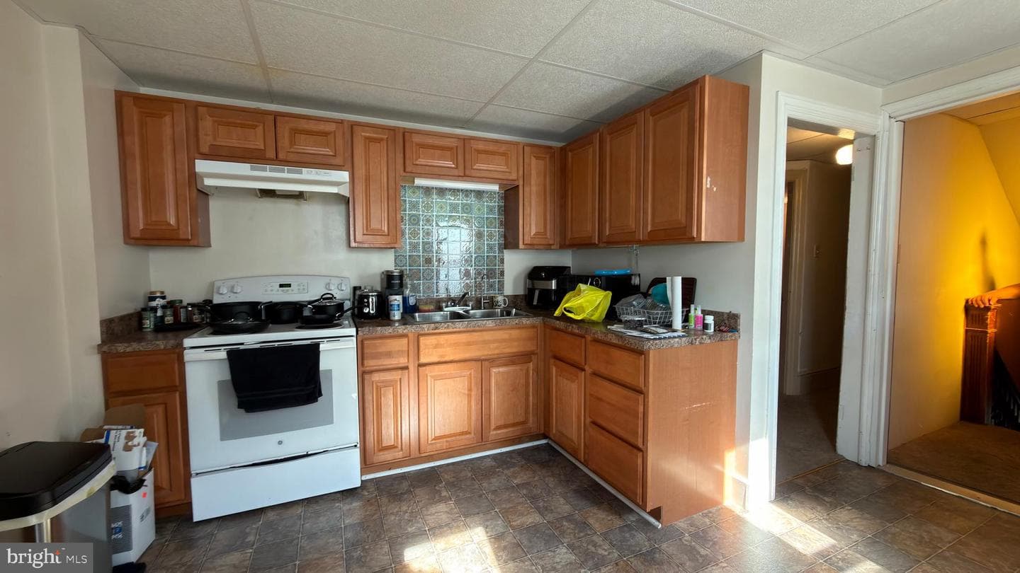 515 W Broadway photo 7
