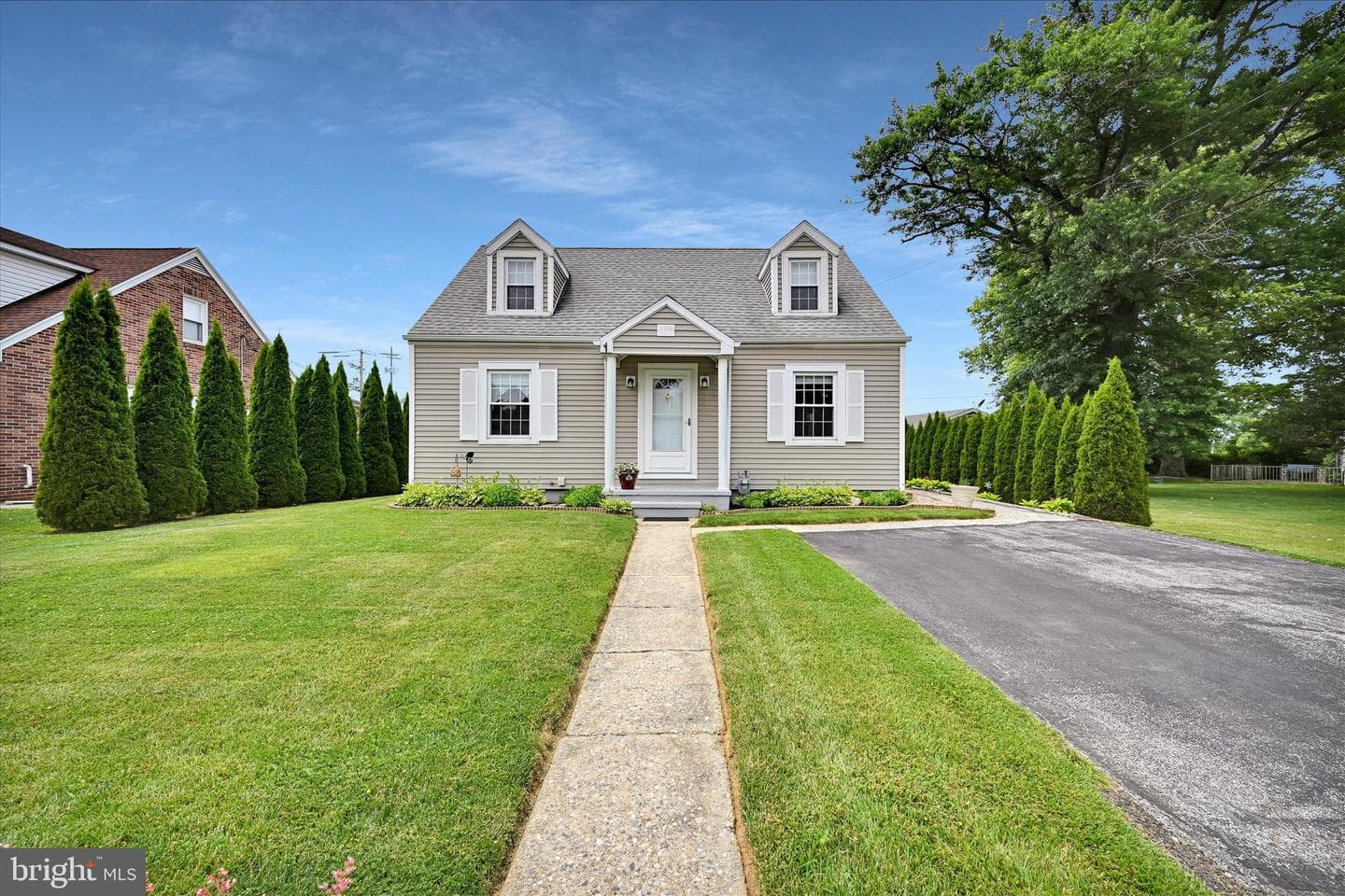 2308 S Pine Street photo 2