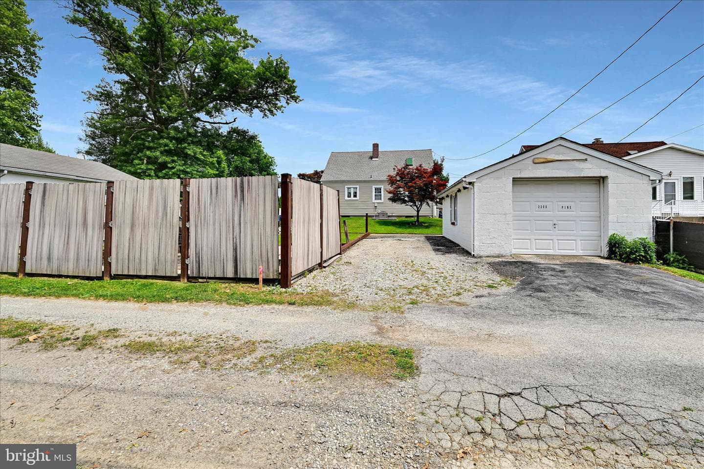 2308 S Pine Street photo 26