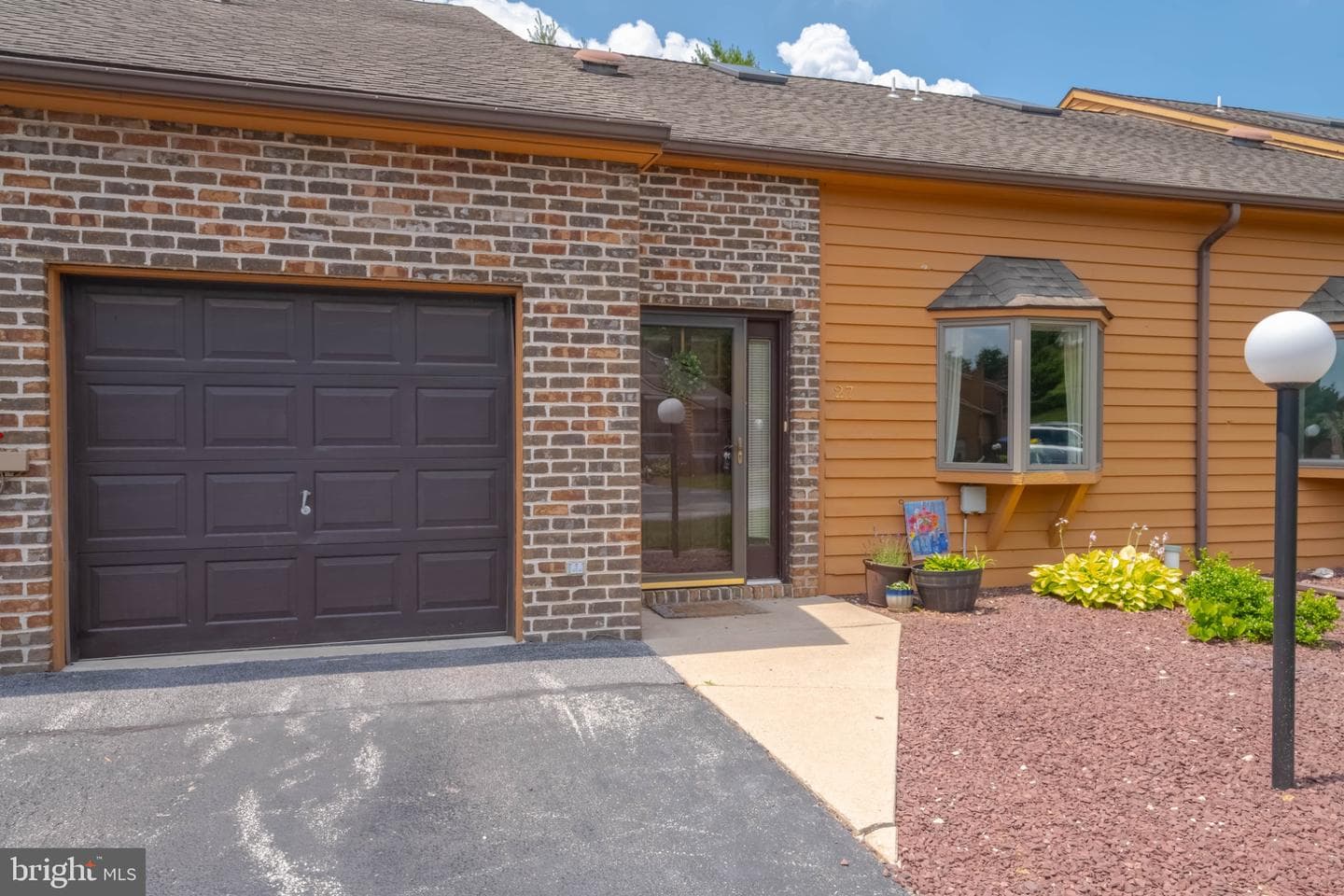 27 Westview Mnr Manor #27, York