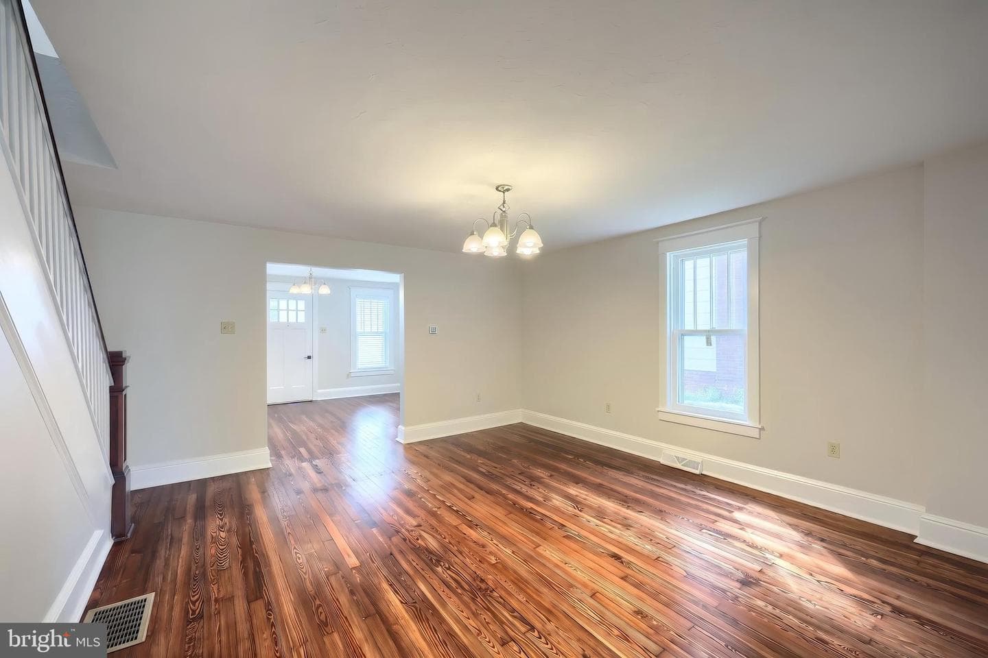 1019 W College Avenue photo 14
