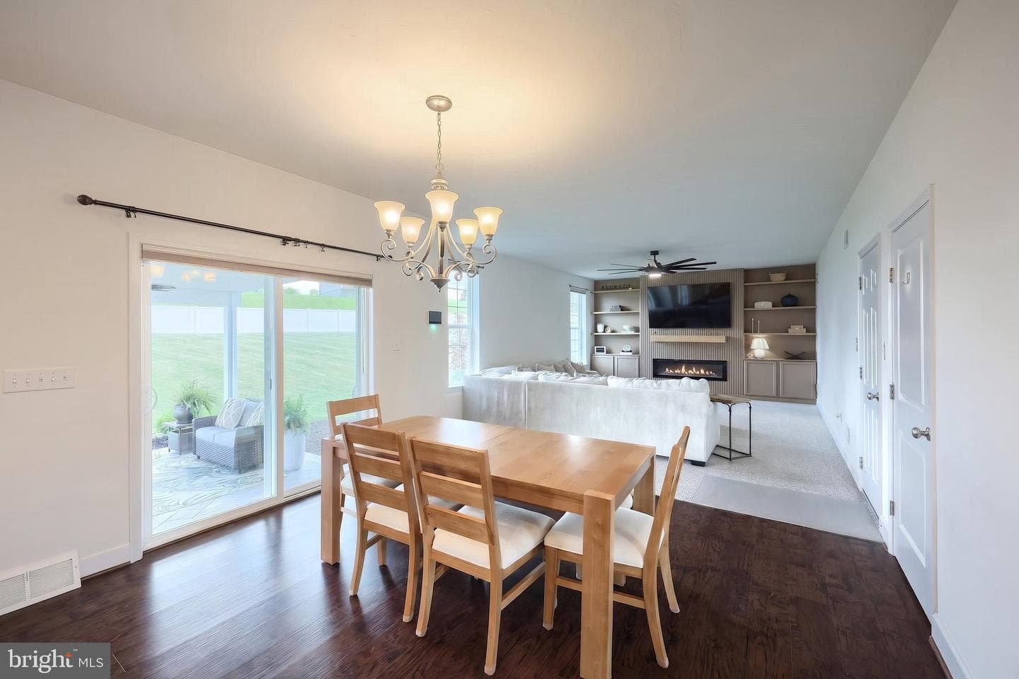 925 Ripple Drive photo 16