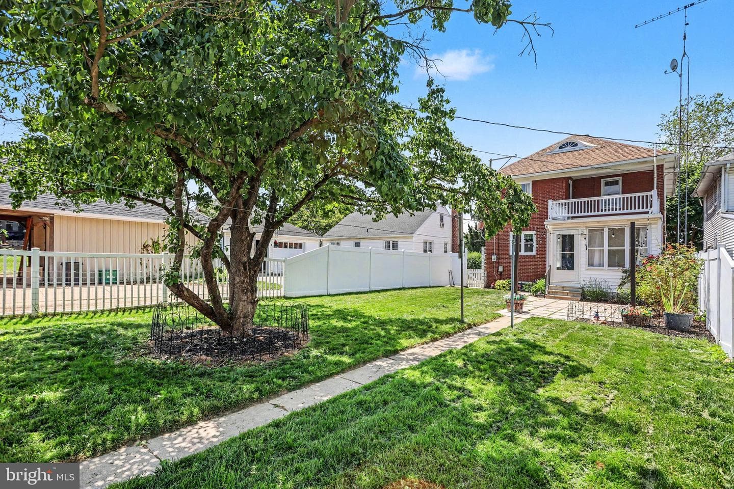 317 E Hanover Street photo 33