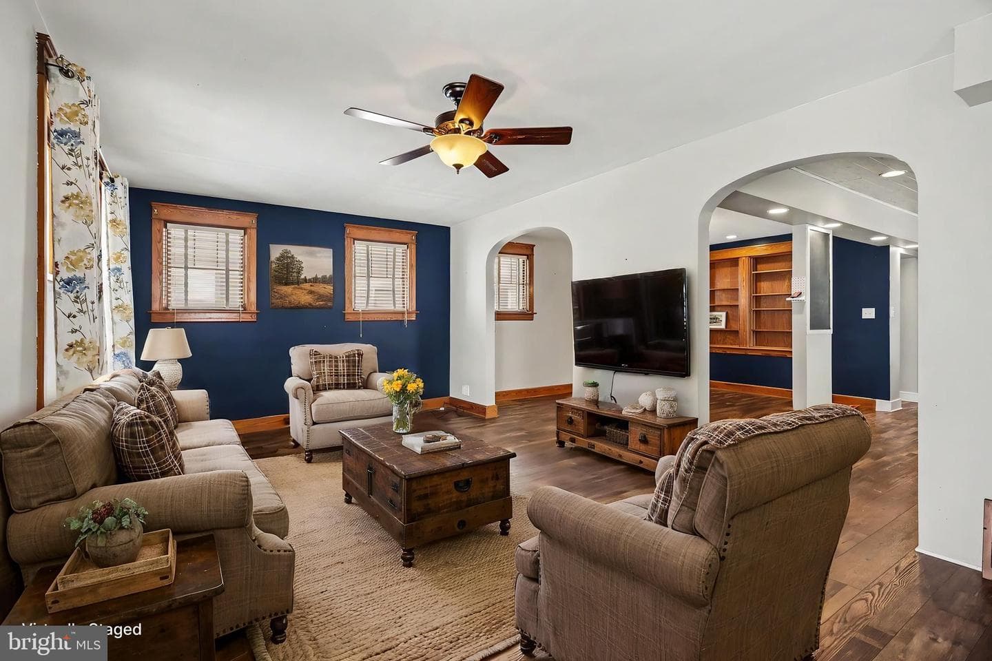 317 E Hanover Street photo 7