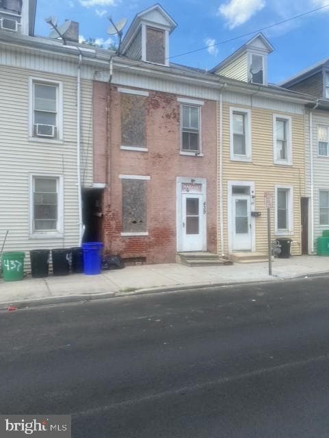 439 E Walnut Street, York