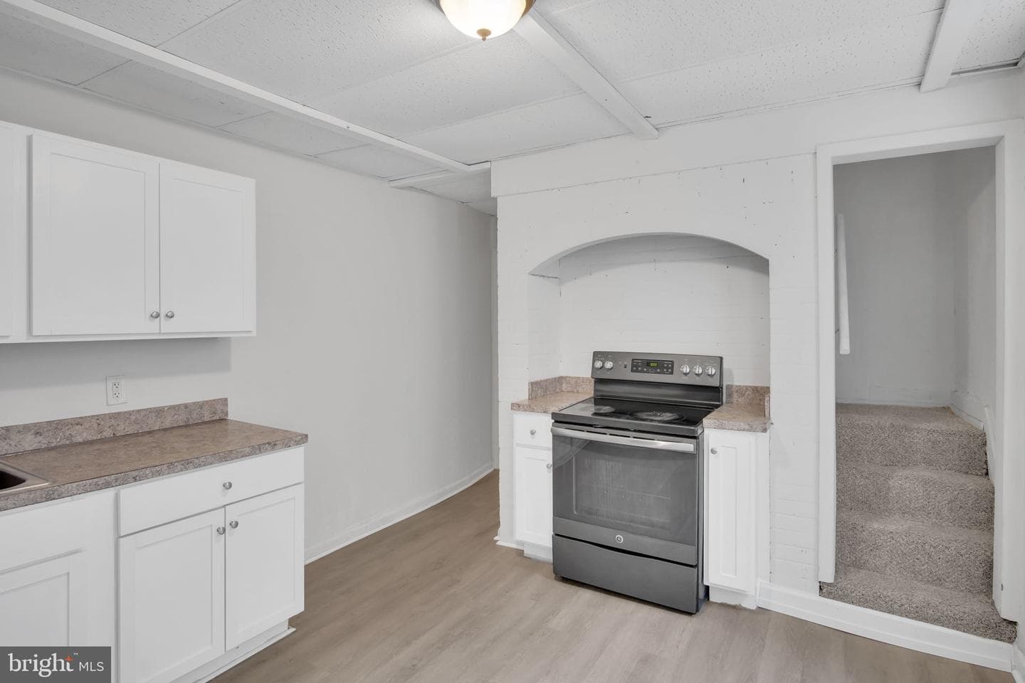 125 S Pershing Avenue photo 12
