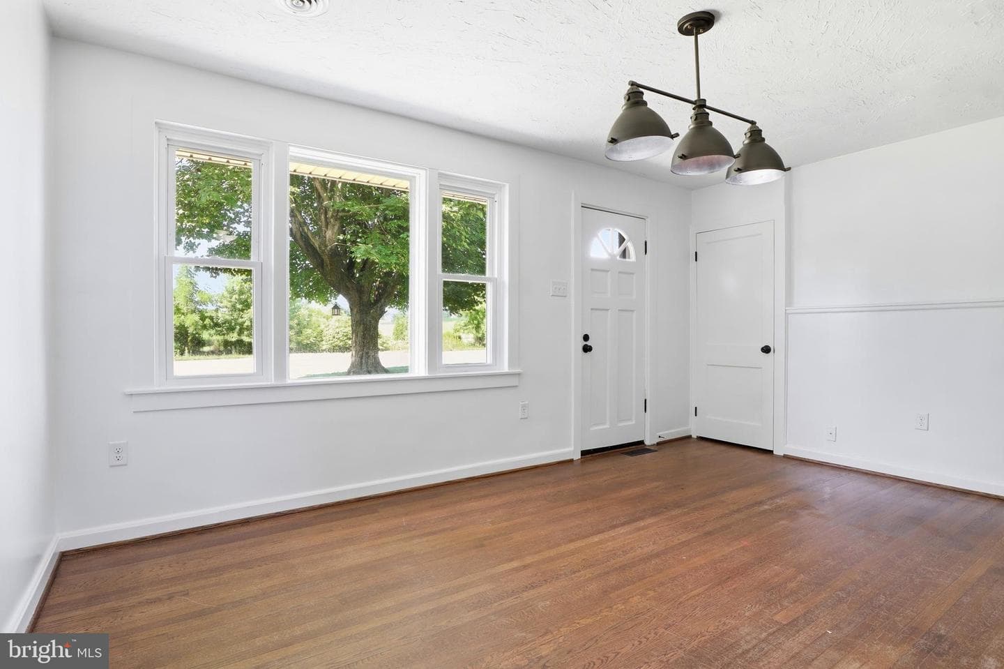 2913 Bull Road photo 5