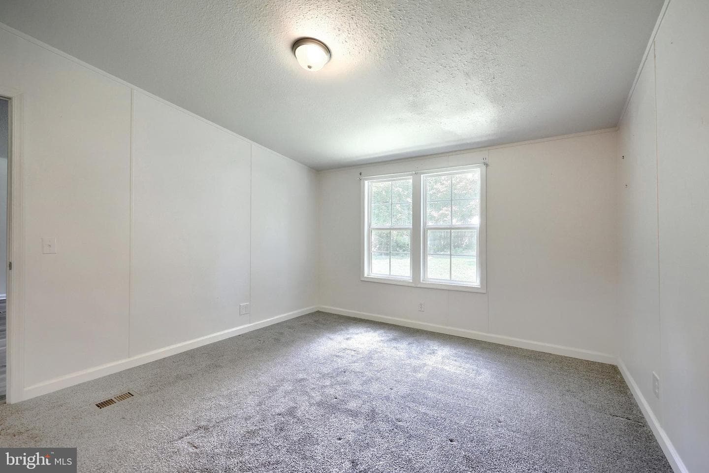 76 Laurel Drive photo 13