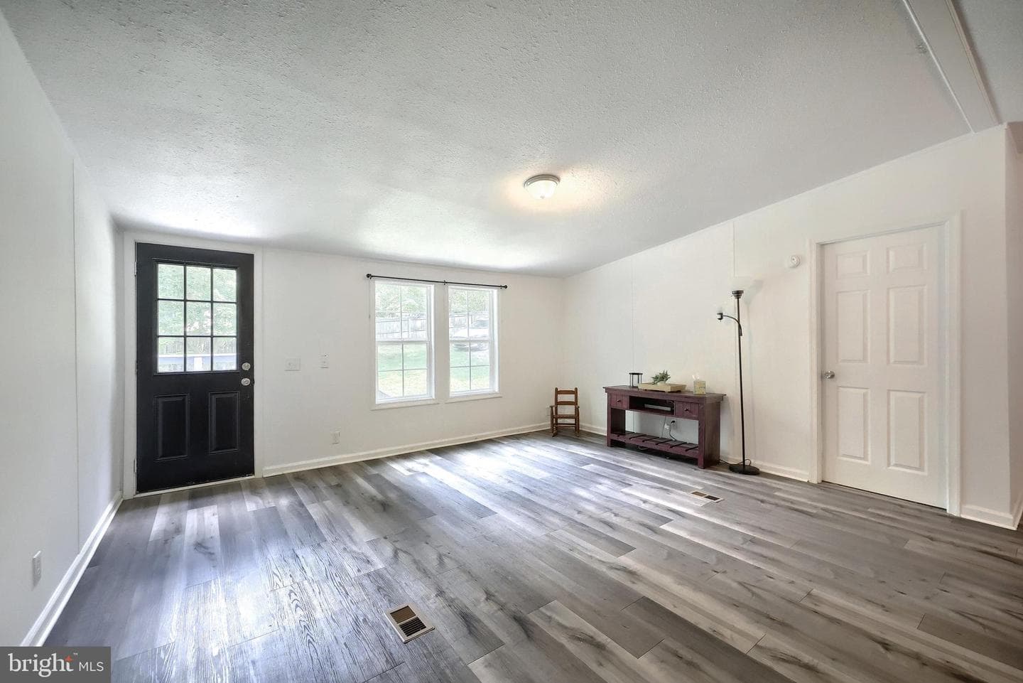 76 Laurel Drive photo 7