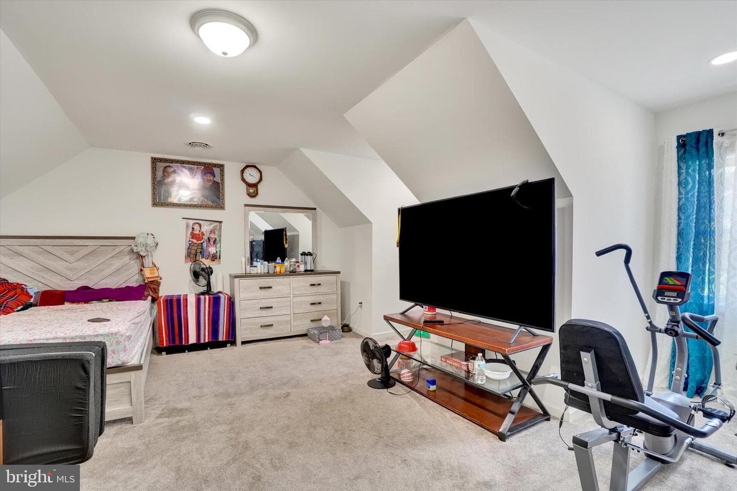 13 Bentley Court photo 16