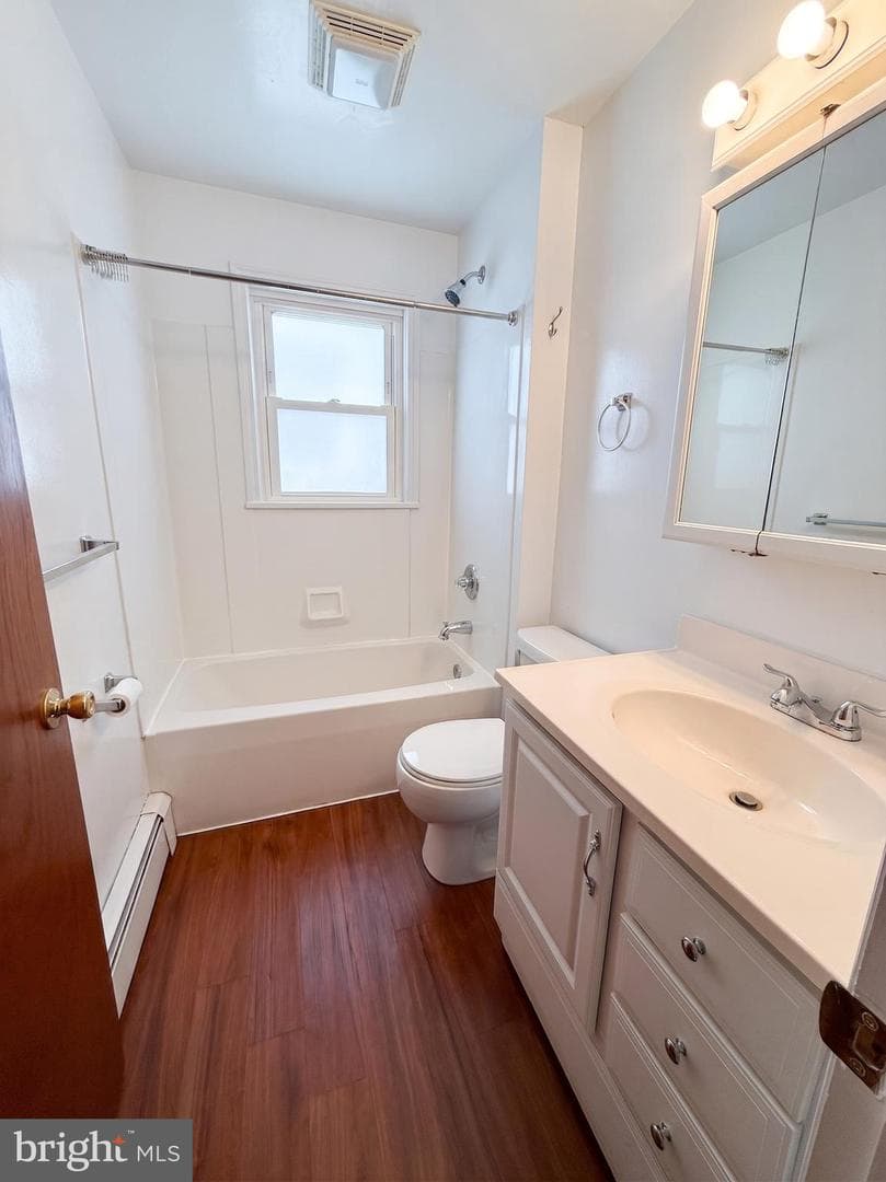 106 Allegheny Avenue photo 6