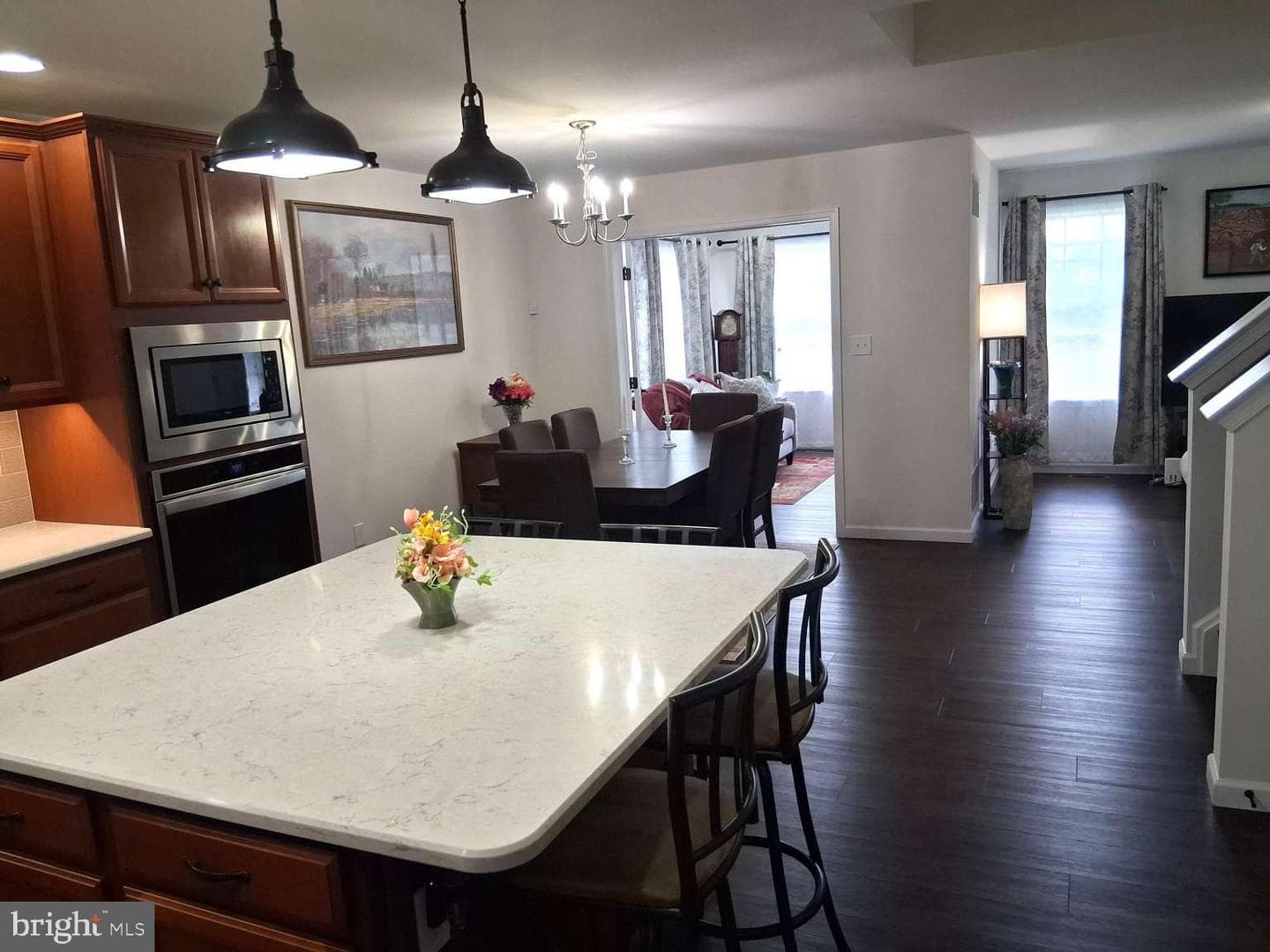 316 Hollyhock Drive photo 7