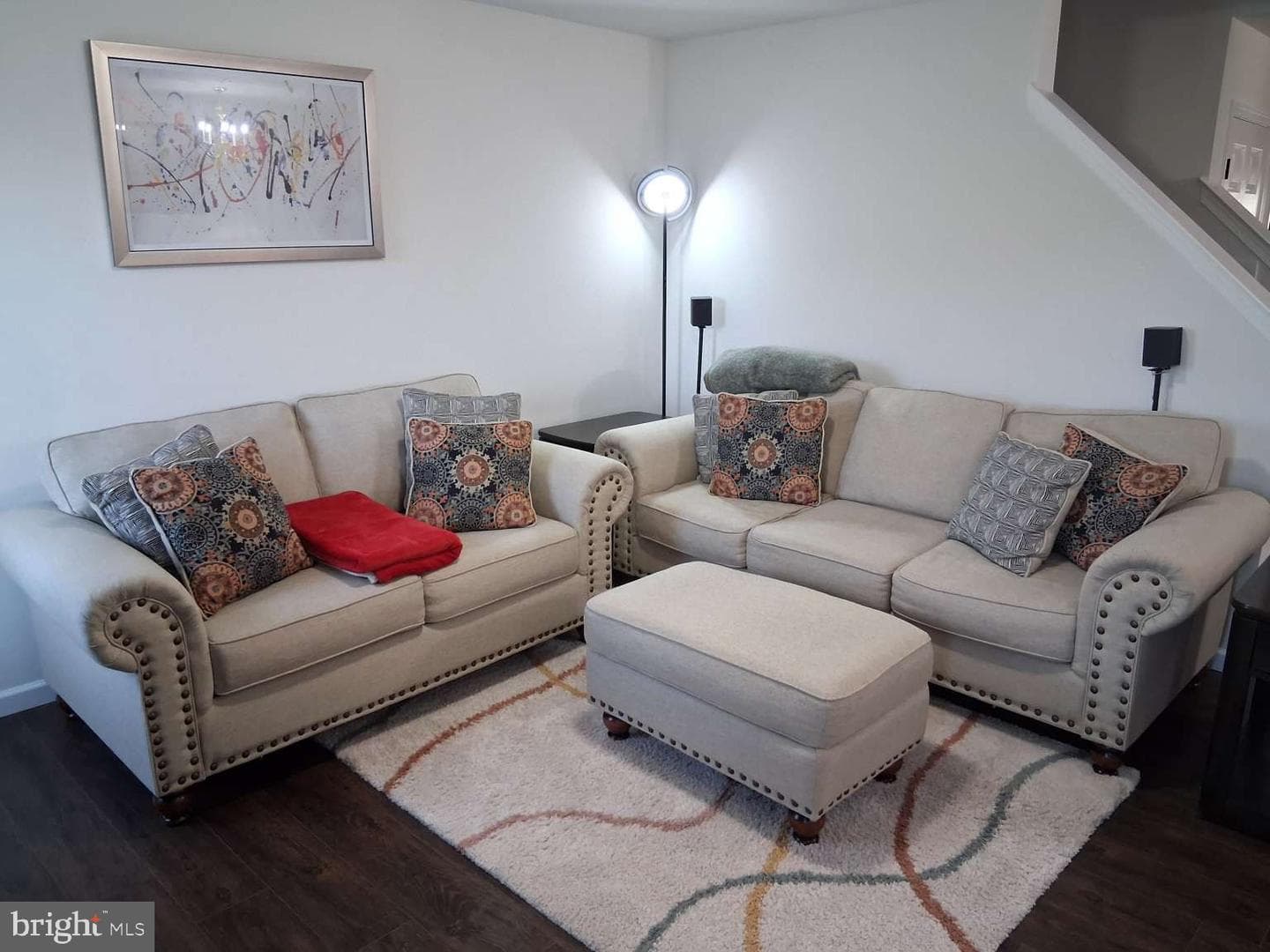 316 Hollyhock Drive photo 8