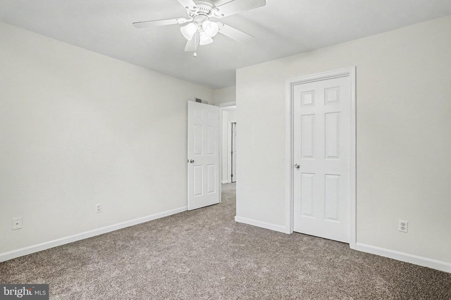 436 Springbrook Court #e1 photo 26