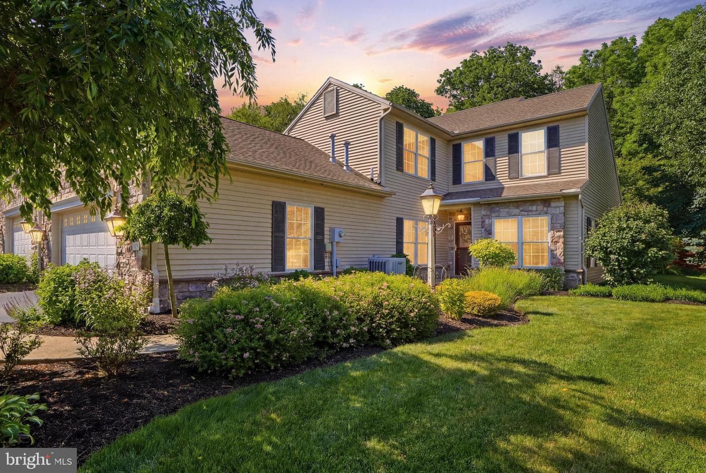 1823 Stone Hill Drive, York