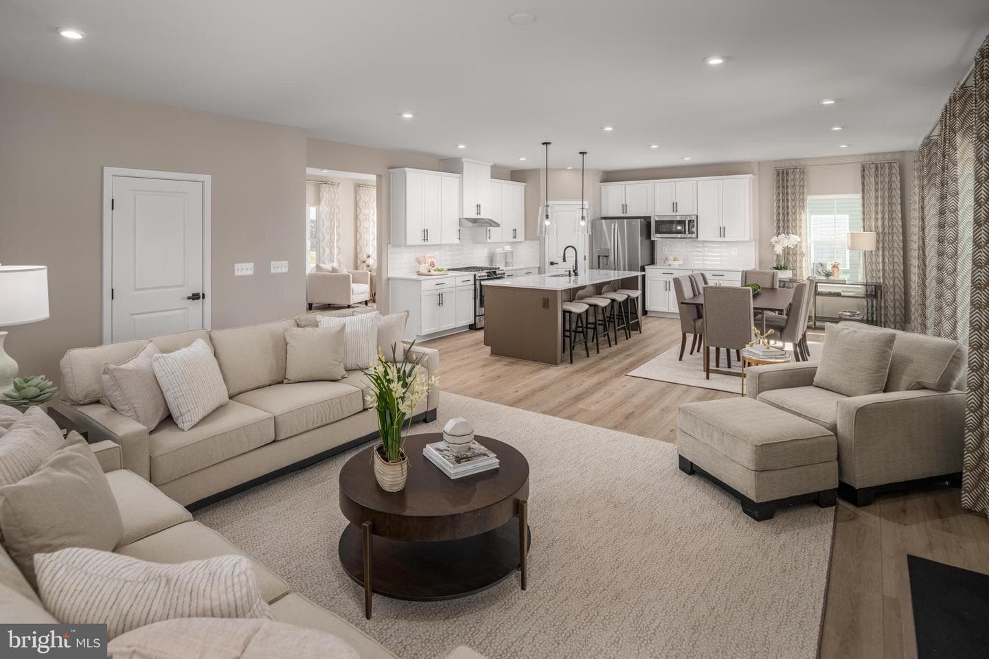 105 Firenze Drive photo 8