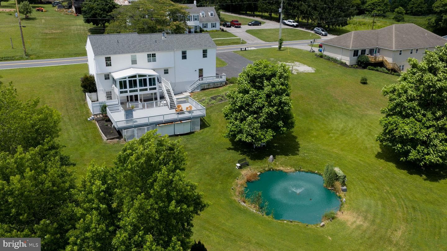 2455 Brandywine Lane photo 3