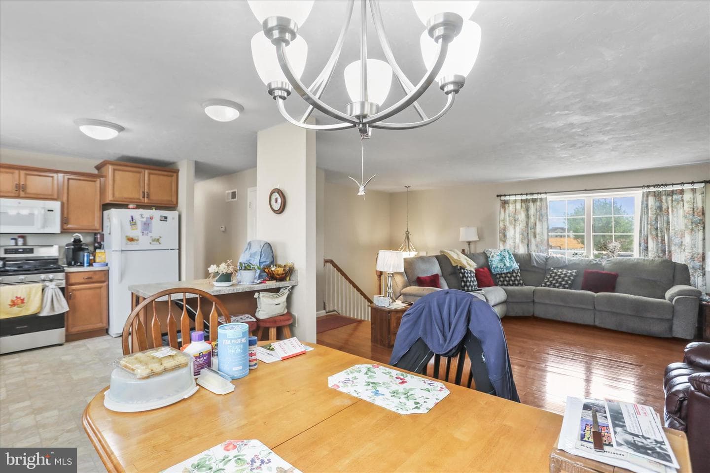 2440 Belair Drive photo 12