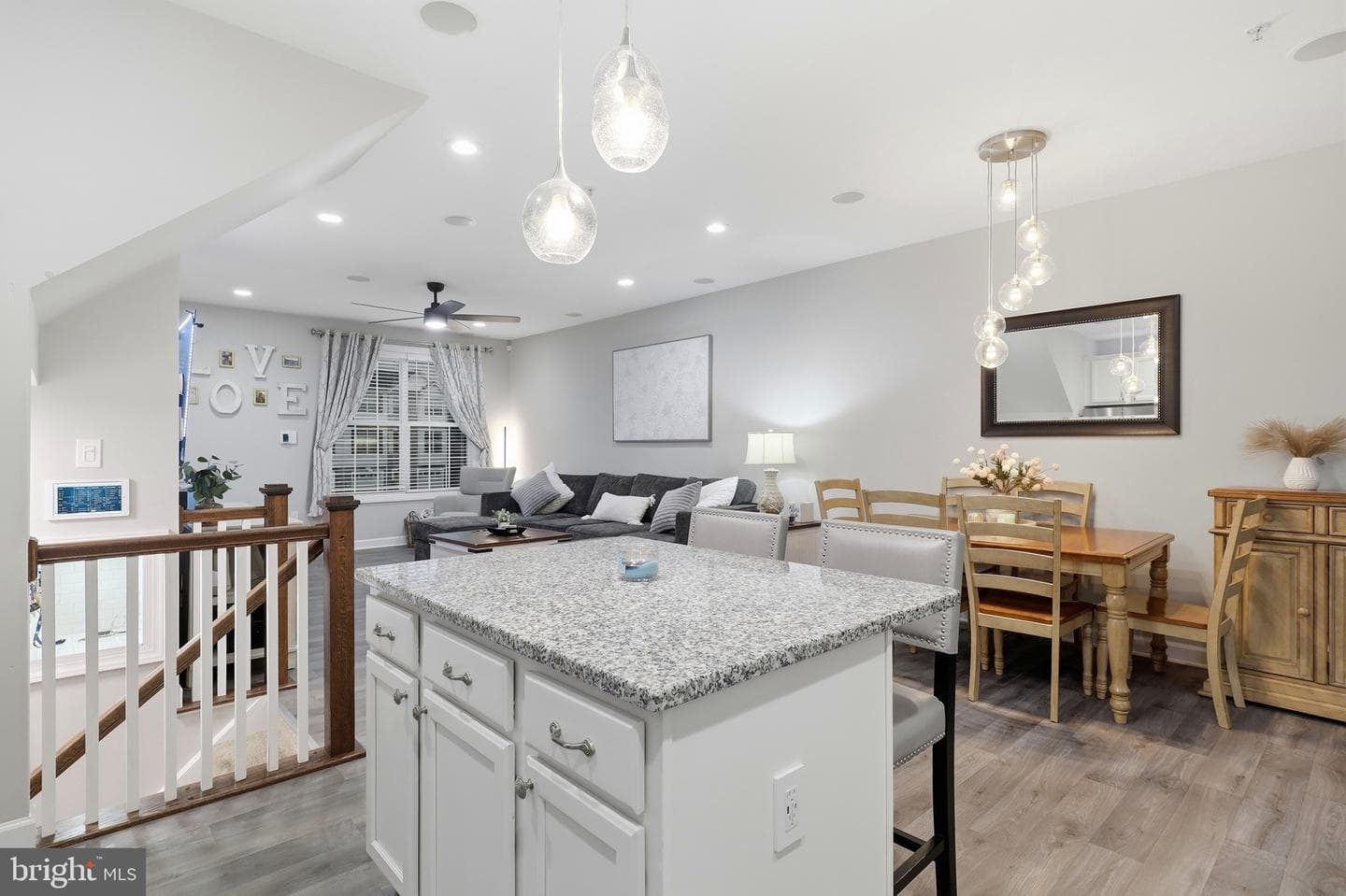 521 Charles Avenue photo 11
