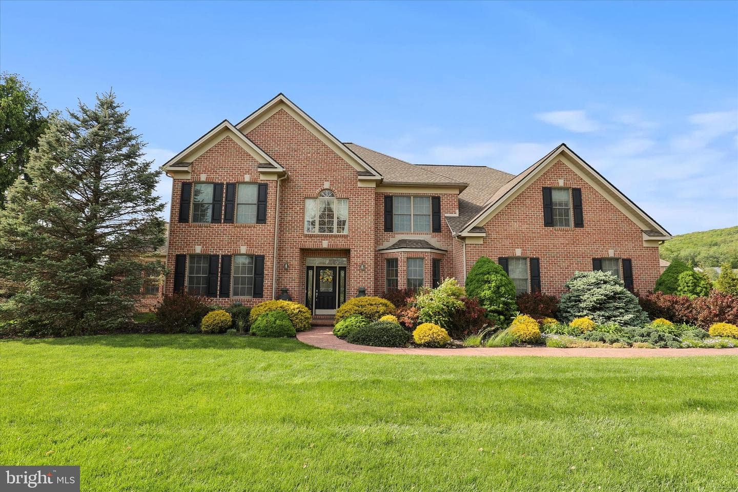 190 Hickory Lane photo 4