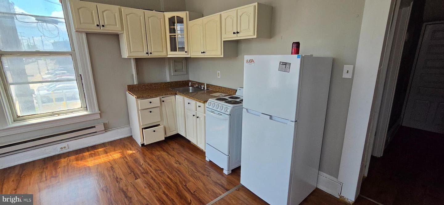 158 S Pershing Avenue photo 11