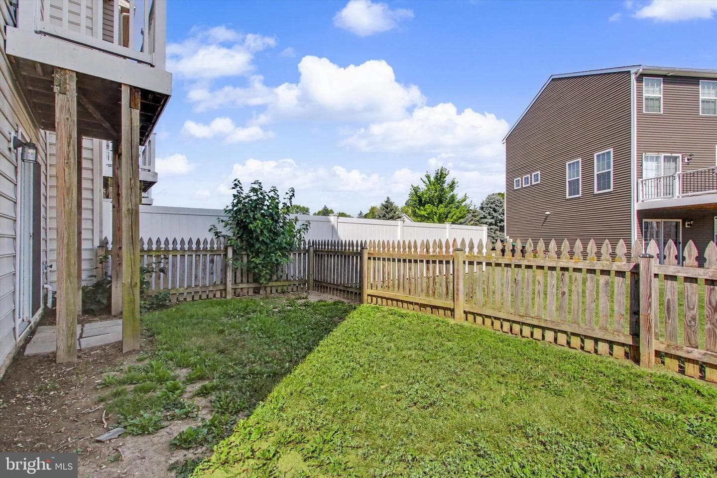 414 Charles Avenue photo 27