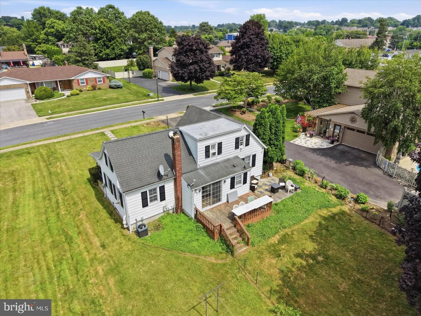 890 Melrose Lane photo 44