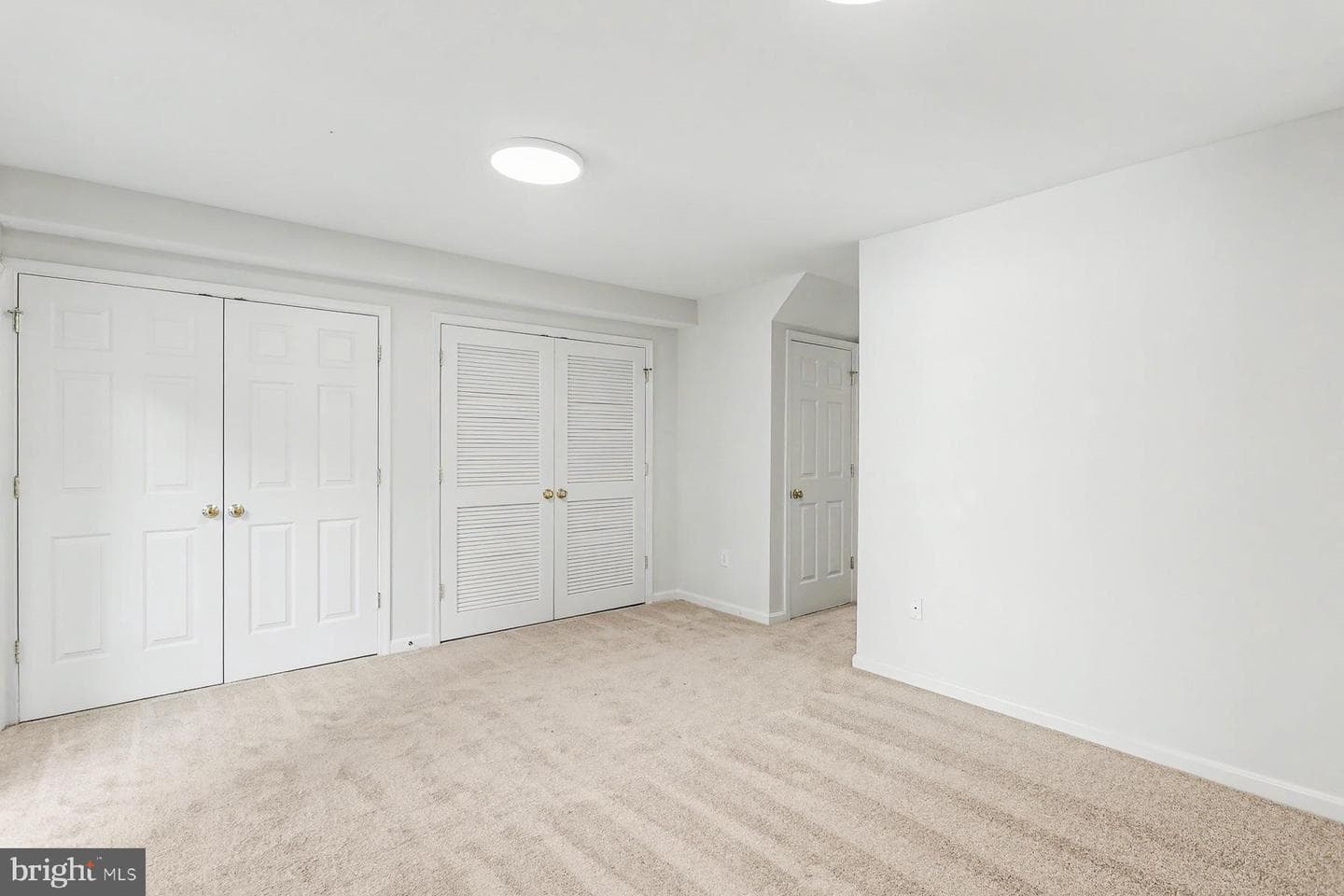 264 Country Ridge Drive photo 7
