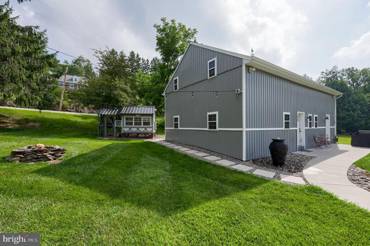 5390 Nursery Road photo 33