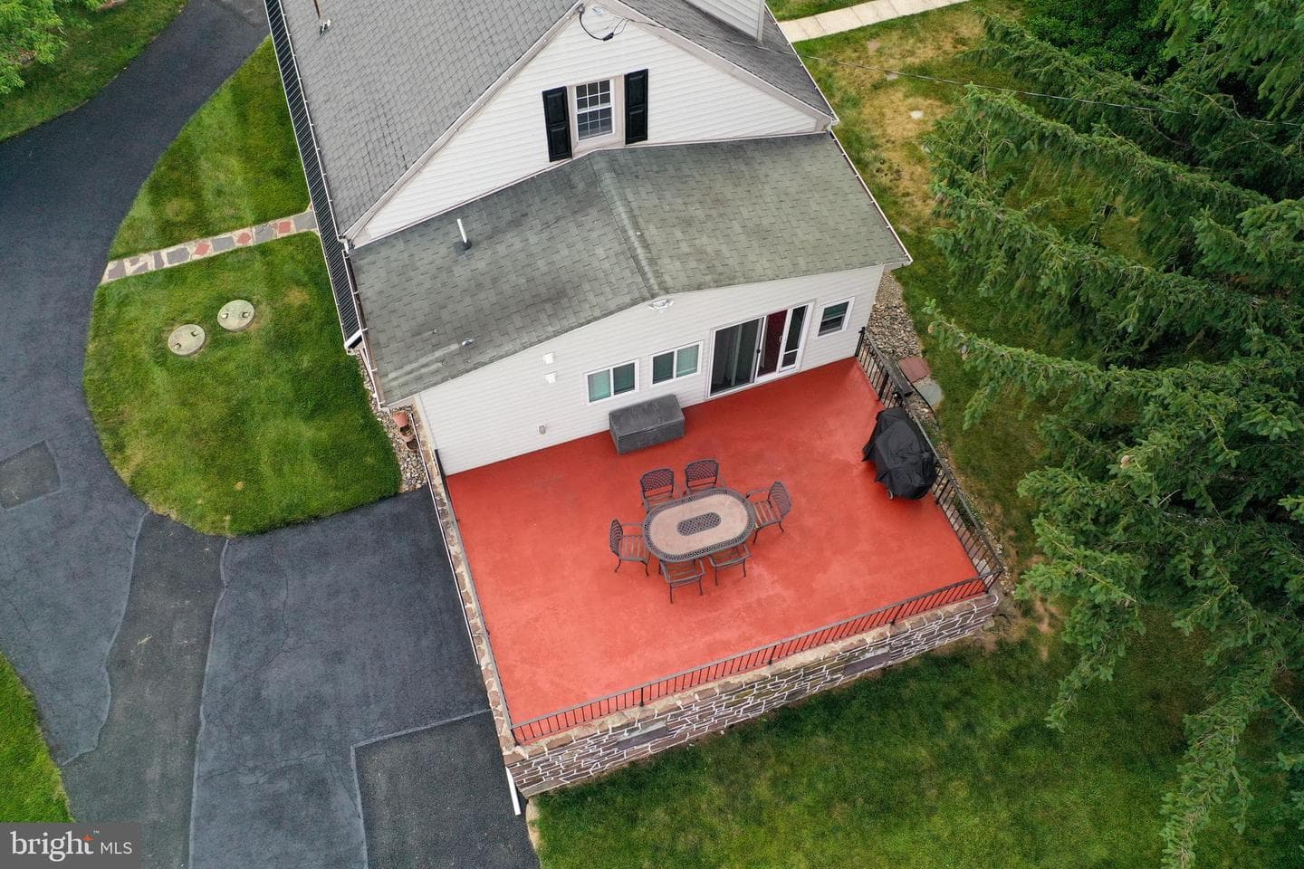 5390 Nursery Road photo 5