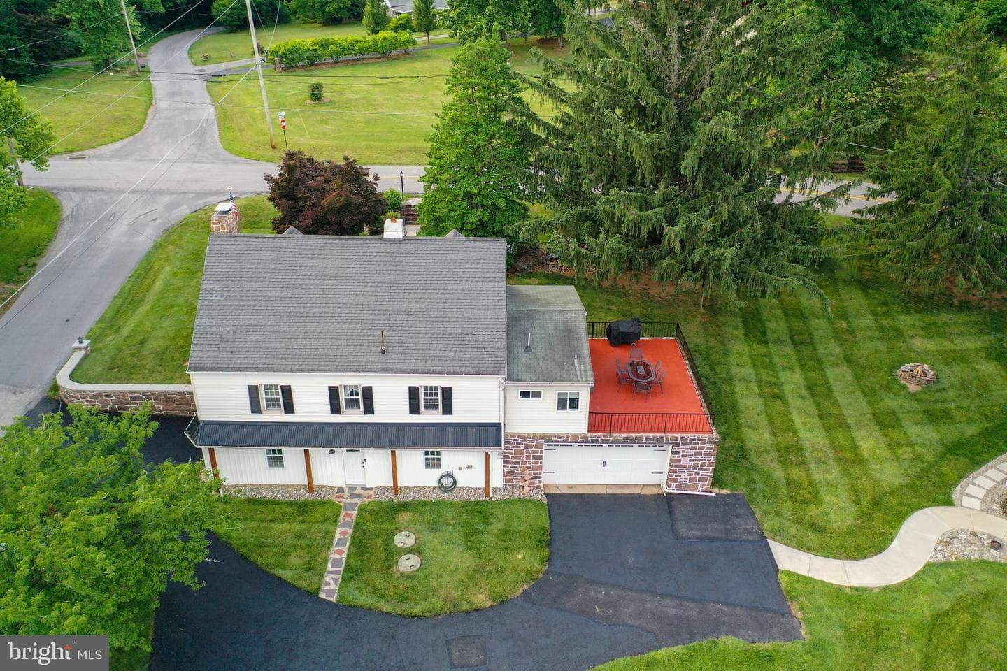 5390 Nursery Road photo 6
