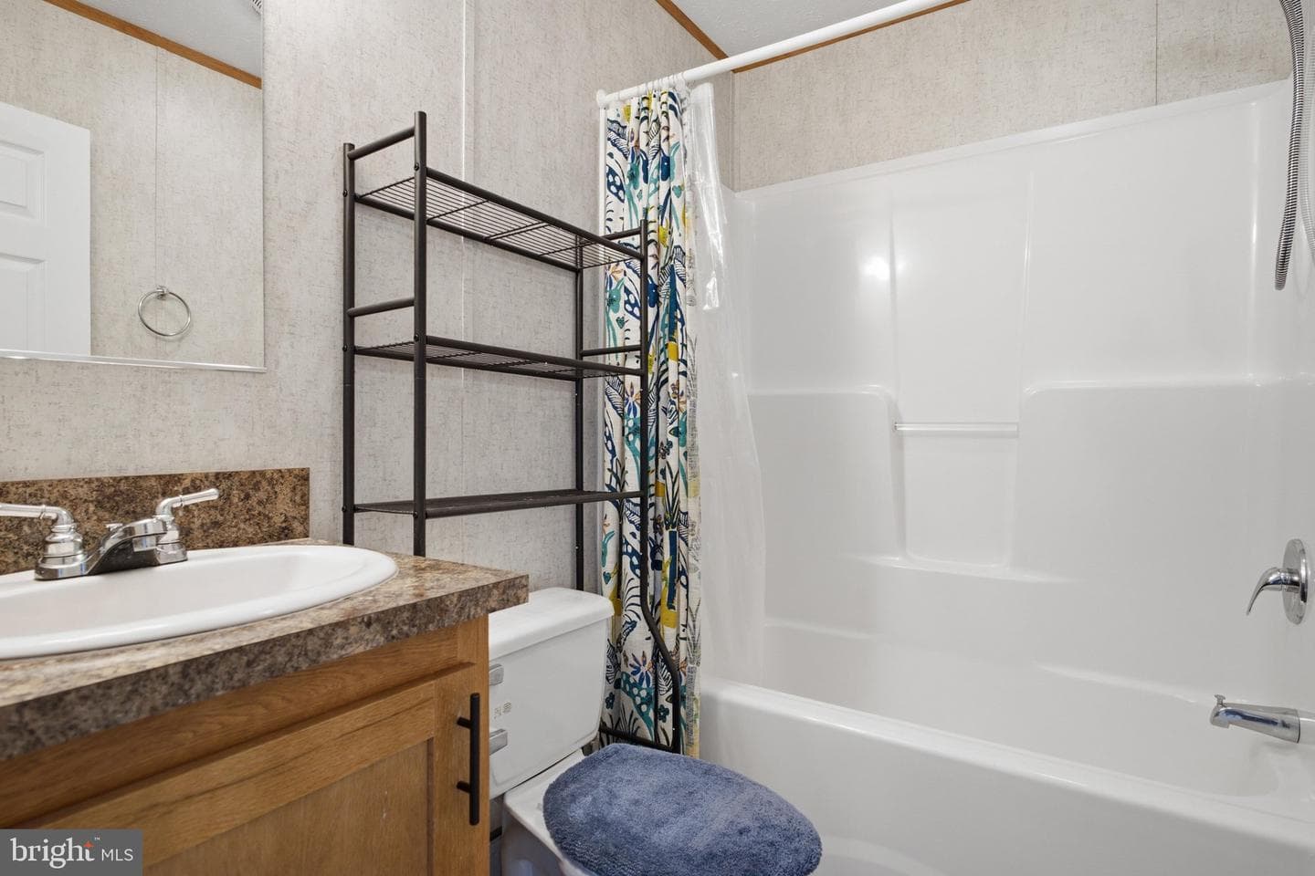 2 Walmar Manor photo 19