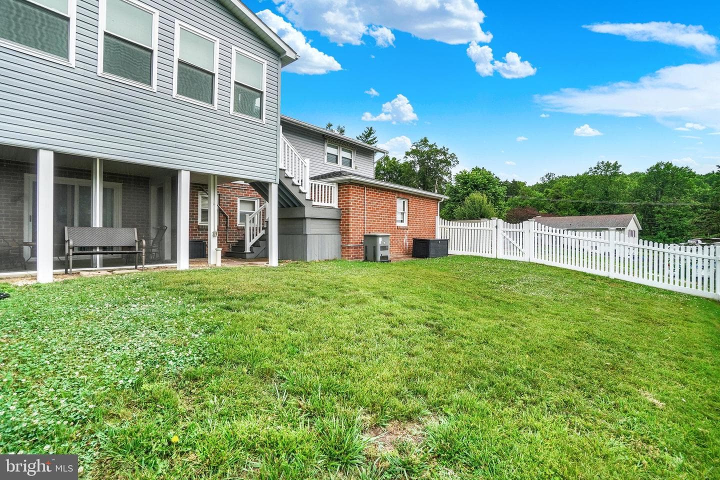 20 Oak Drive photo 27