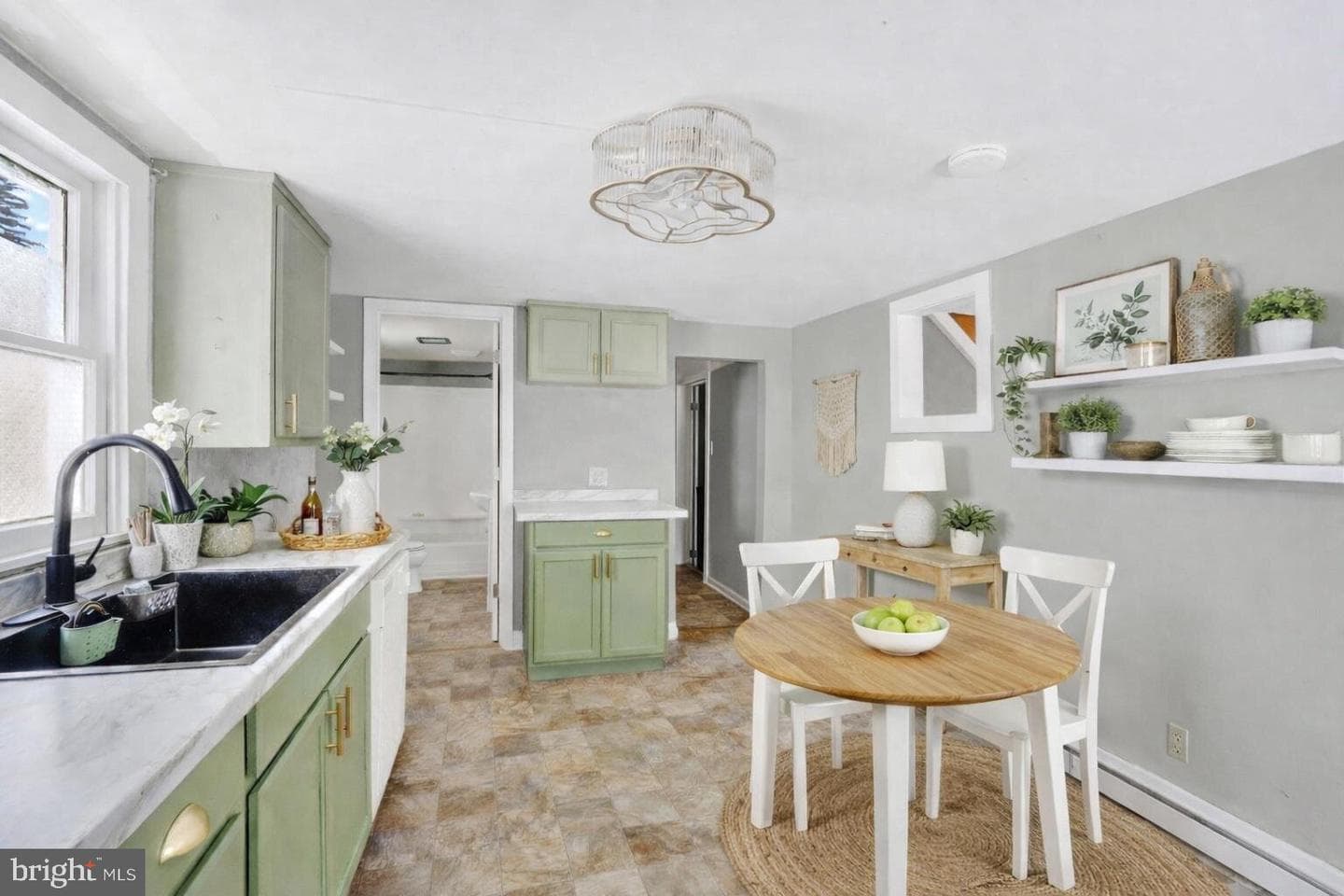 147 Maple Street photo 33