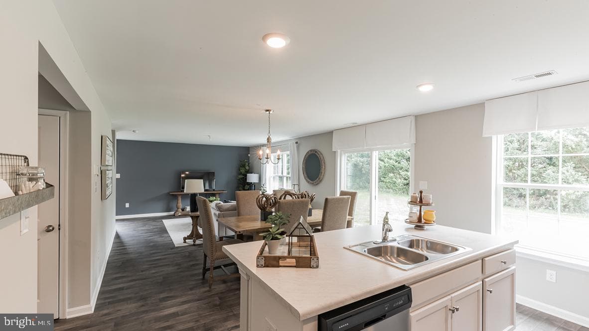 80 Christina Drive photo 17