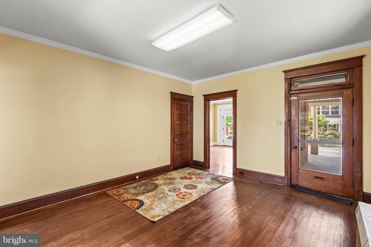 228 Baltimore St photo 23