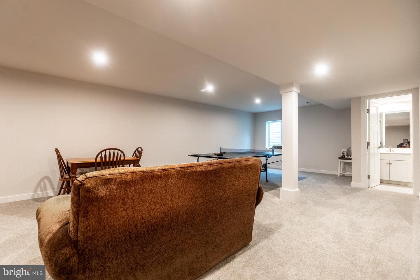 49 Winifred Drive photo 32
