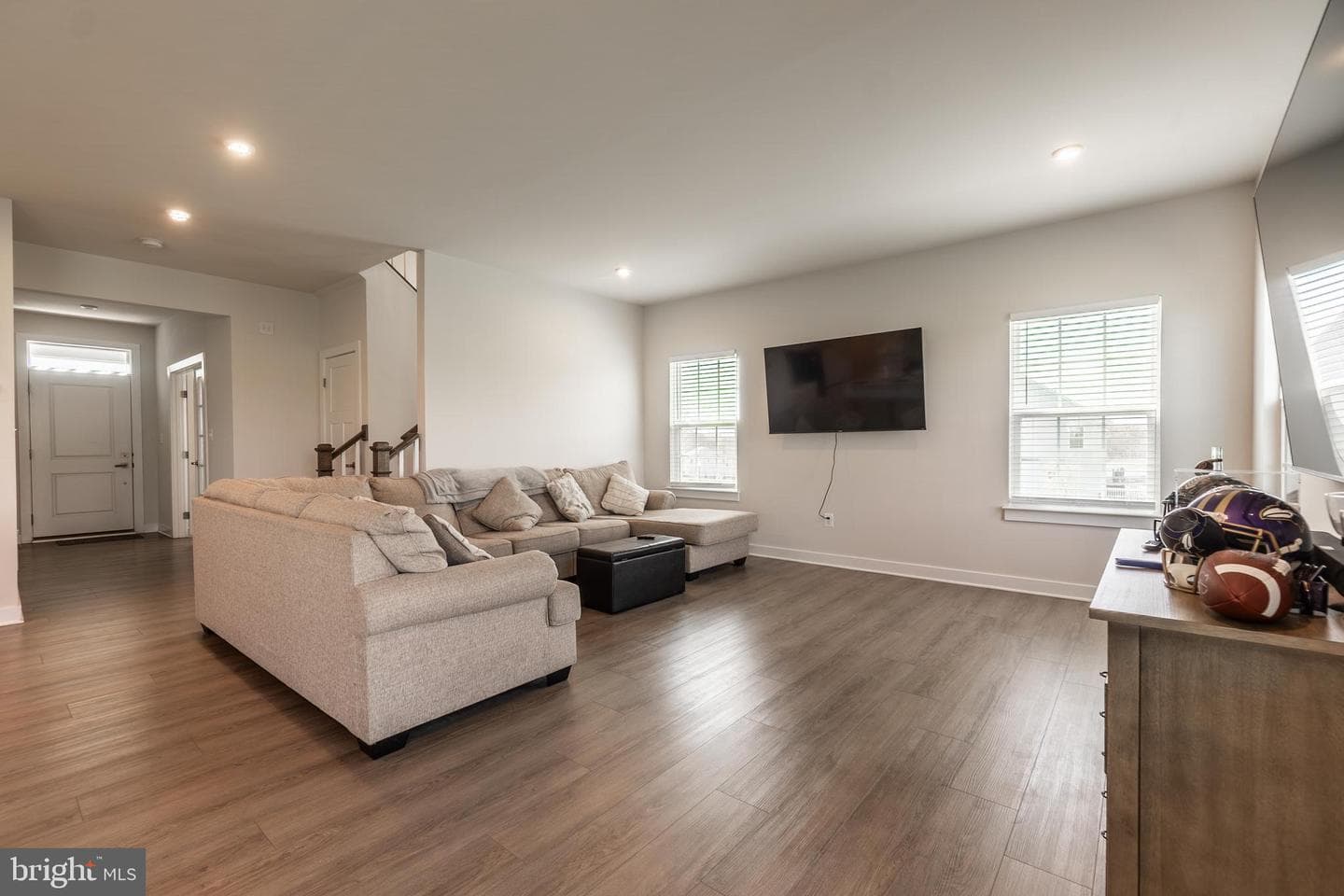 49 Winifred Drive photo 9