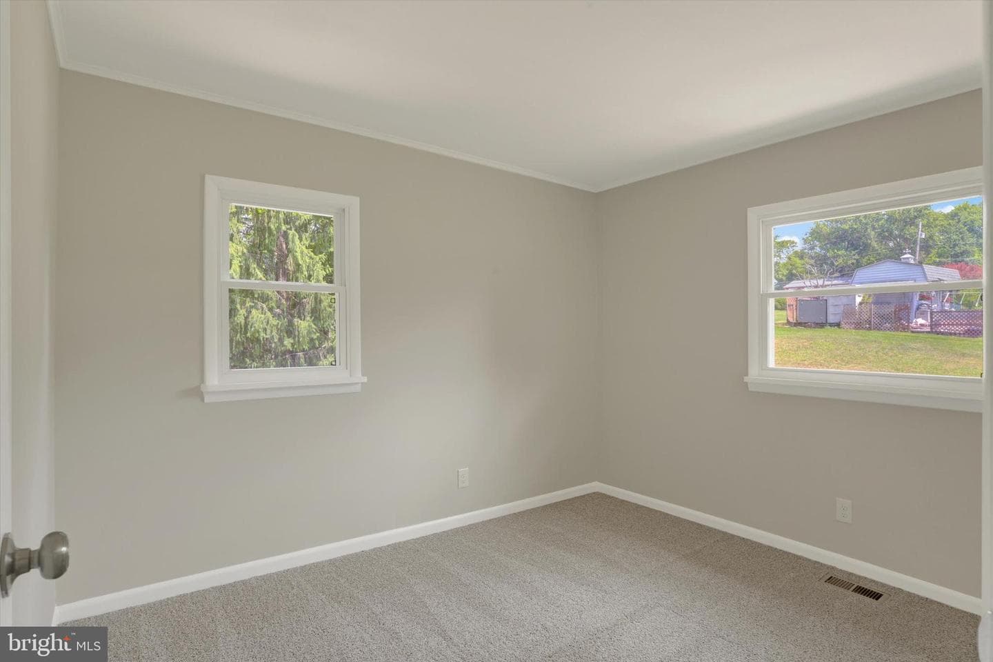 85 Vista Circle photo 18