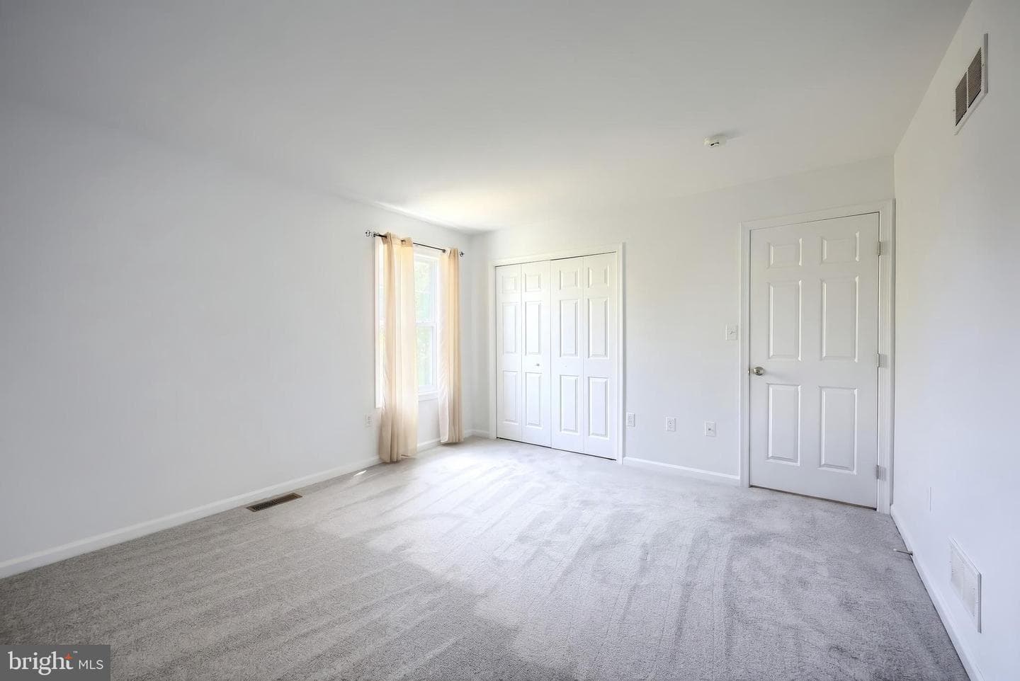 14 Barberry Court photo 22