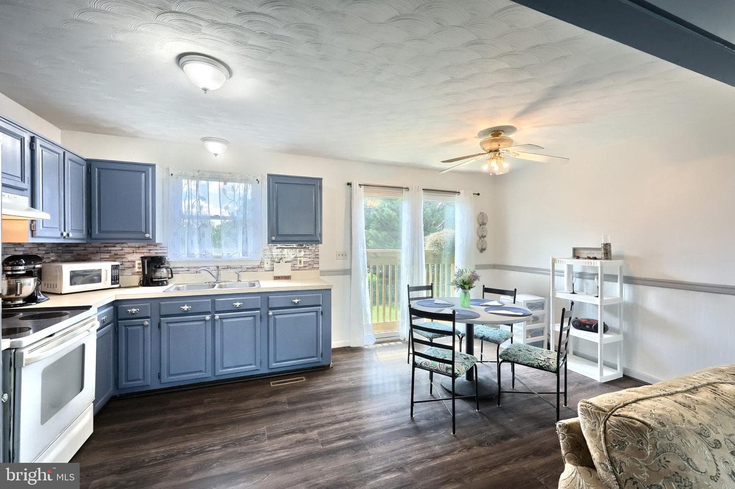 3116 Grandview Road photo 7