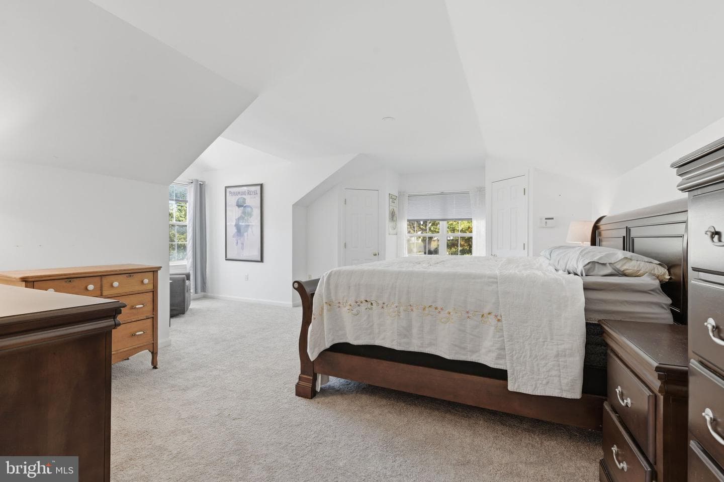 16 Liberty Avenue photo 26