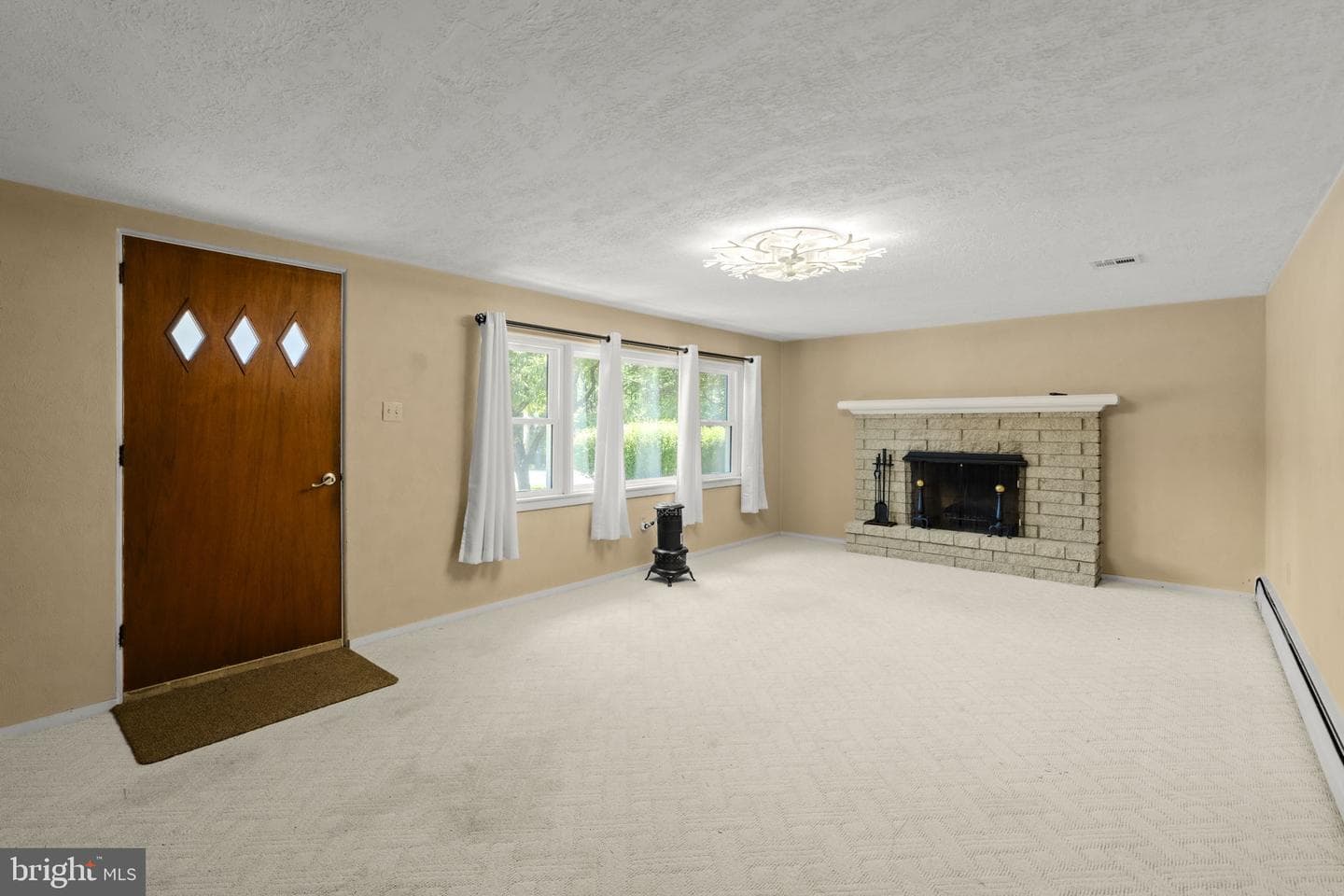 4107 Trowbridge Road photo 24