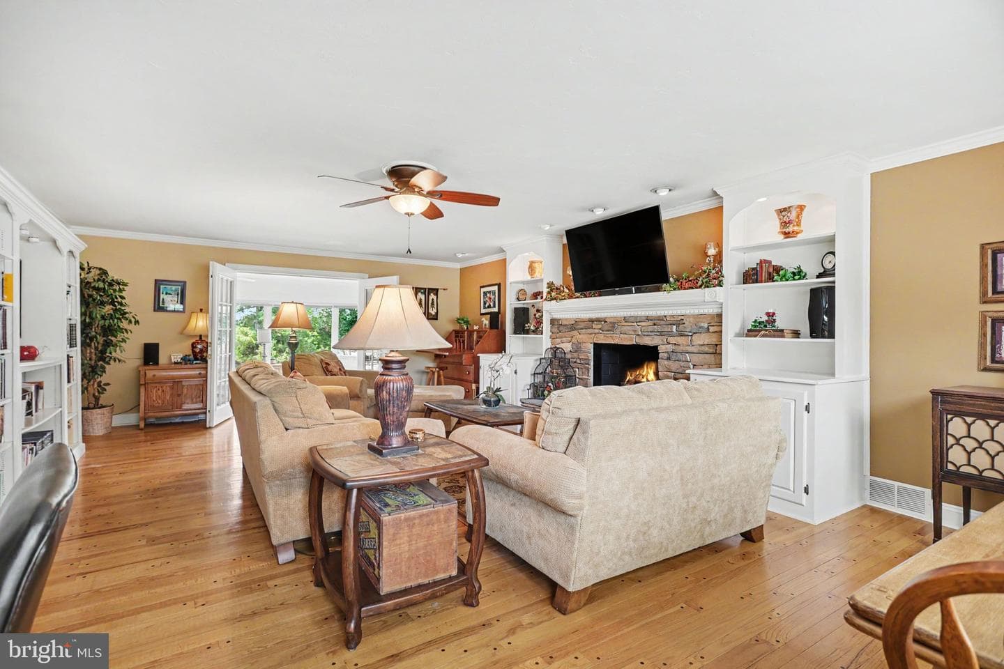 2665 Milford Lane photo 6