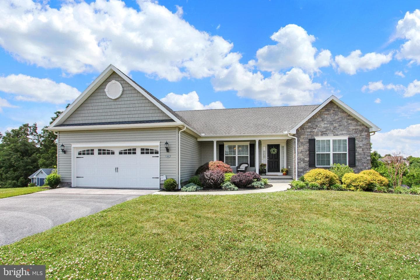 880 Ripple Drive, Hanover